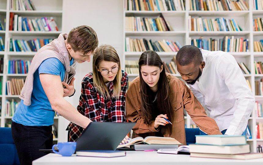 📚 How Free Online Platforms Are Changing the Way Students Learn